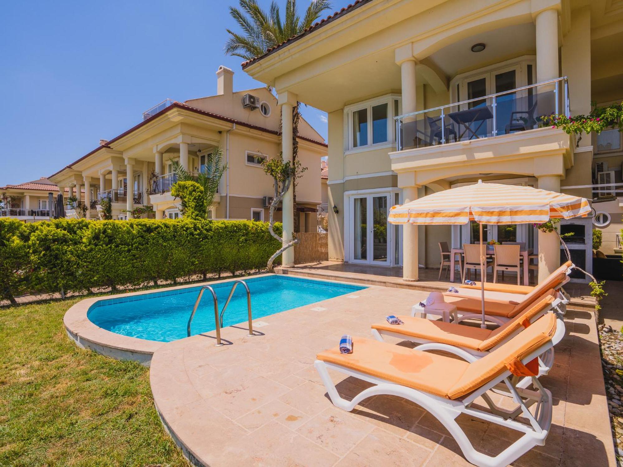 Sunset Beach Resort Aqua Lettings Fethiye Kültér fotó