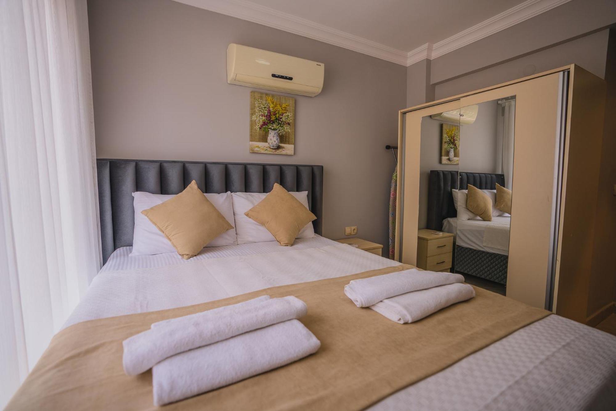 Sunset Beach Resort Aqua Lettings Fethiye Kültér fotó