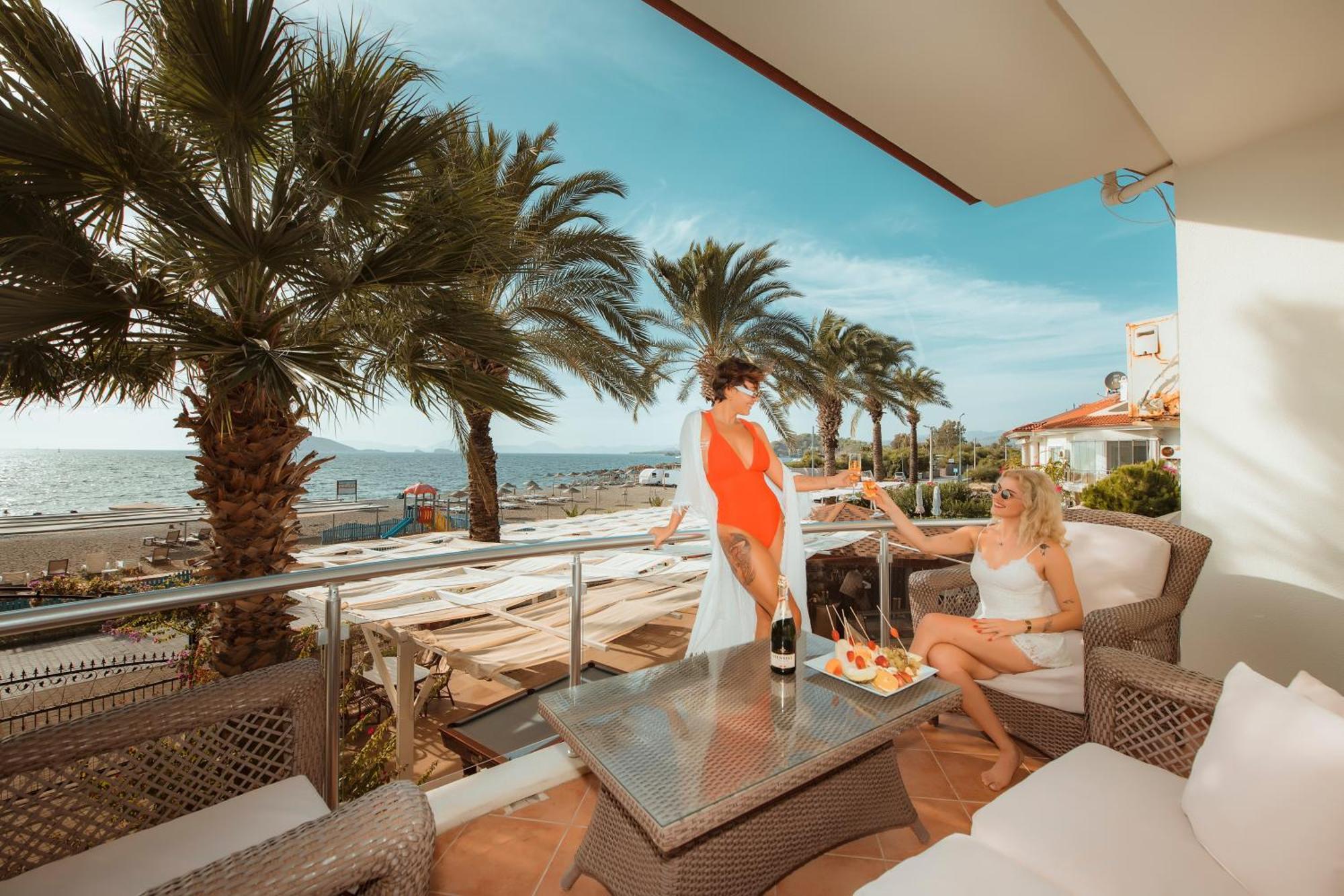 Sunset Beach Resort Aqua Lettings Fethiye Kültér fotó